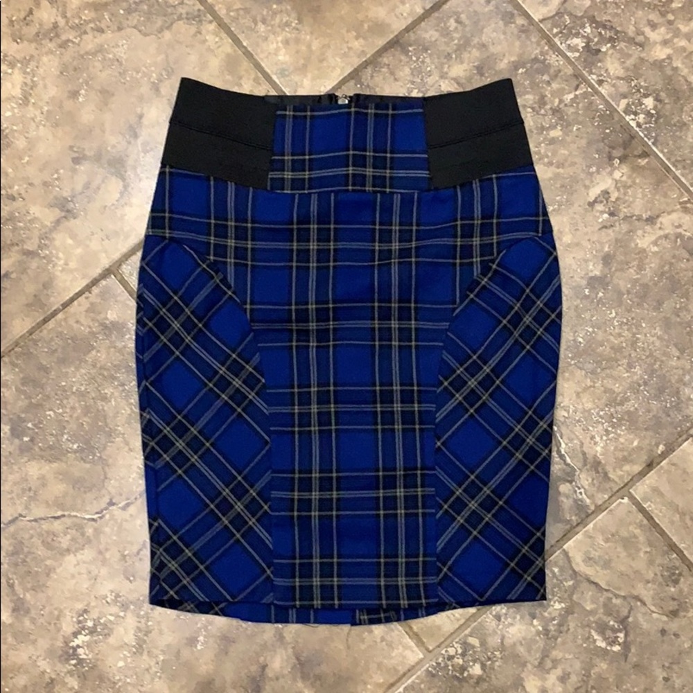 Plaid skirt